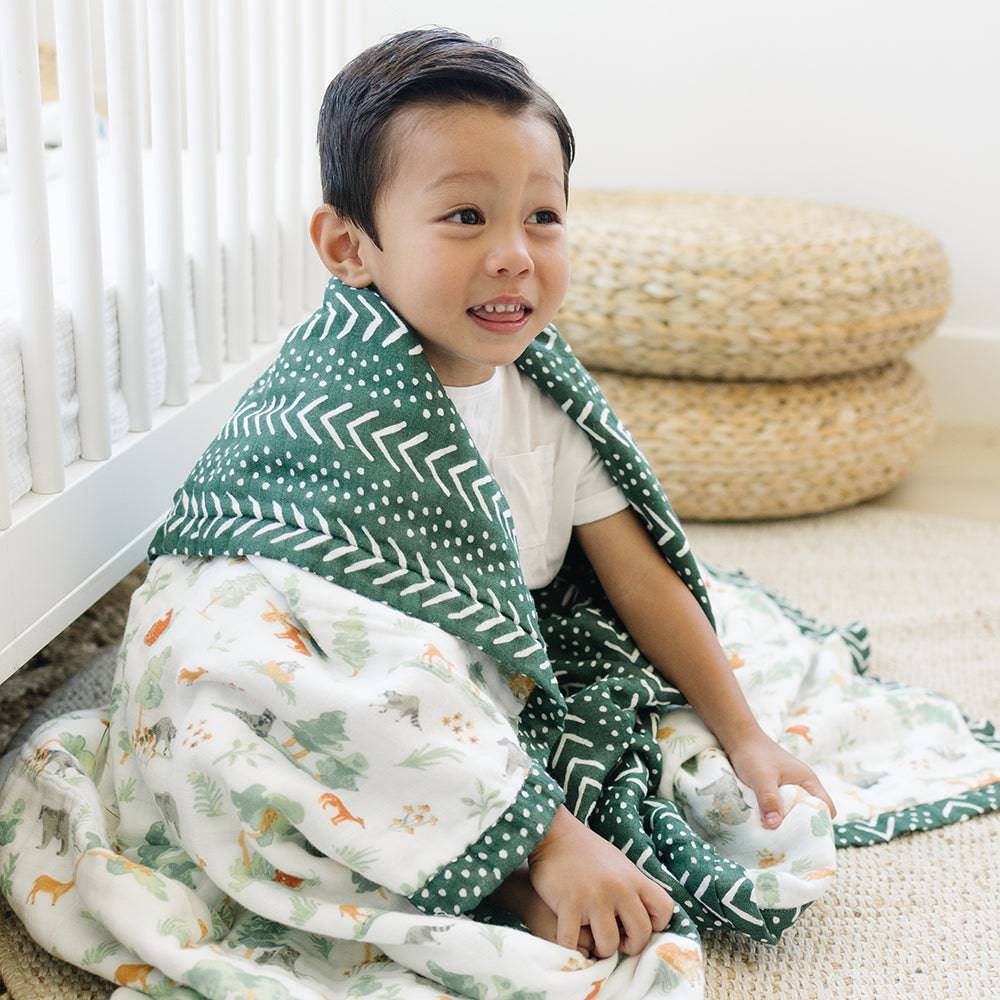 Forest Friends Mudcloth Classic Muslin Super Snuggle Blanket Bebe au Lait